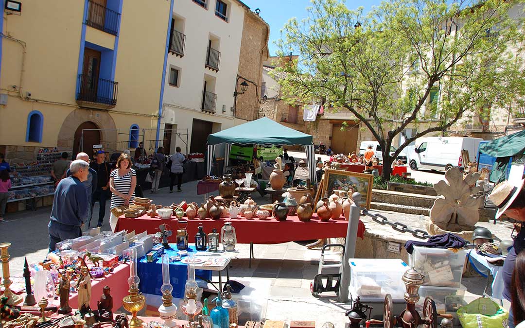 XXVI Feria de Antigüedades, artes, oficios, monedas y billetes en La Fresneda 2026. / B. Severino
