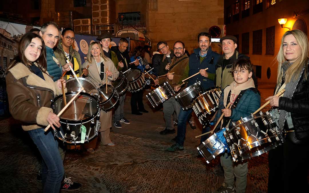 Noche de tambores de Alcañiz / Abdul Grau