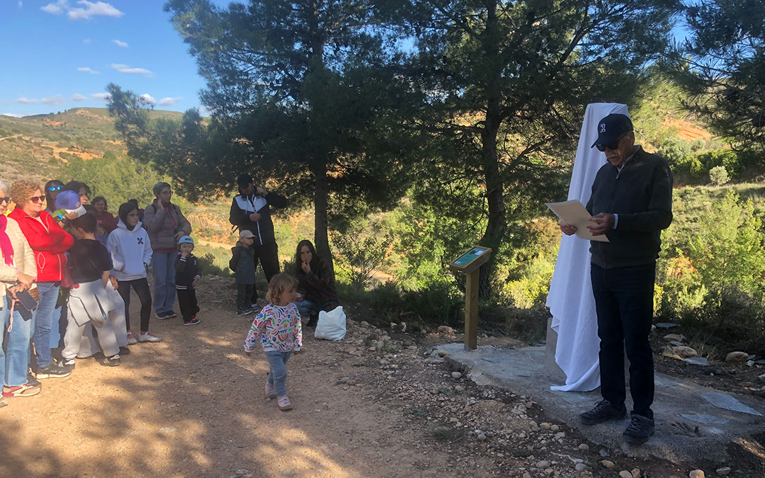 Inauguración de las dos nuevas obras en el Parque Escultórico de Alloza. / Manuel Galve