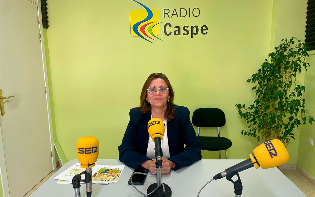 Ana Jarque en Radio Caspe./ S.F.