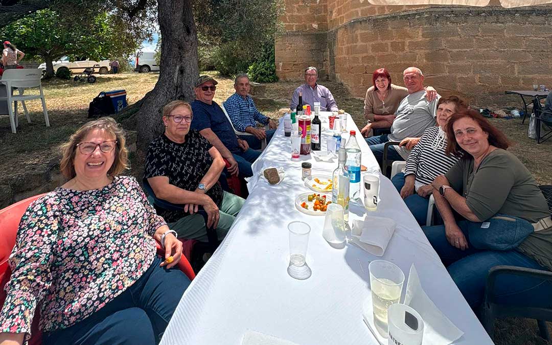 Día de la Rosa en Mazaleón / Pili Martí