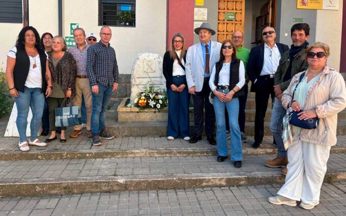 Alcañiz rinde homenaje a los dos guardia civiles fallecidos en Huelva