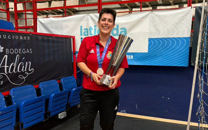 La muniesina Rebeca Torralba se cuelga la plata en el Campeonato de España con Aragón