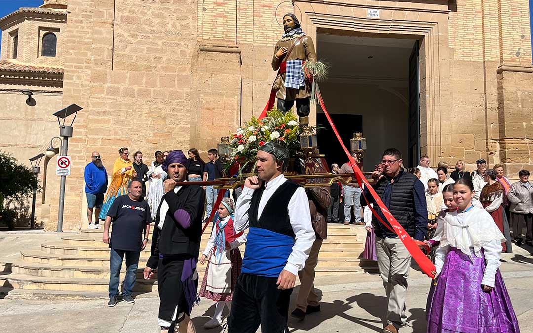 Procesión por San Isidro en Urrea de Gaén / C.O.