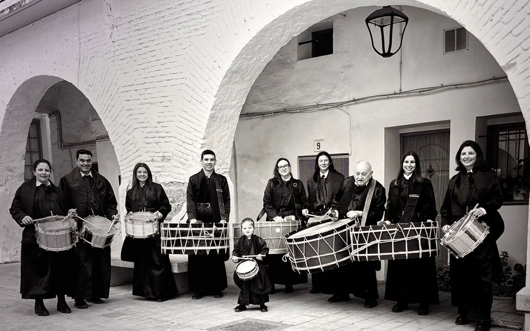 Familia de cuatro generaciones de Híjar. / Francisco Pina