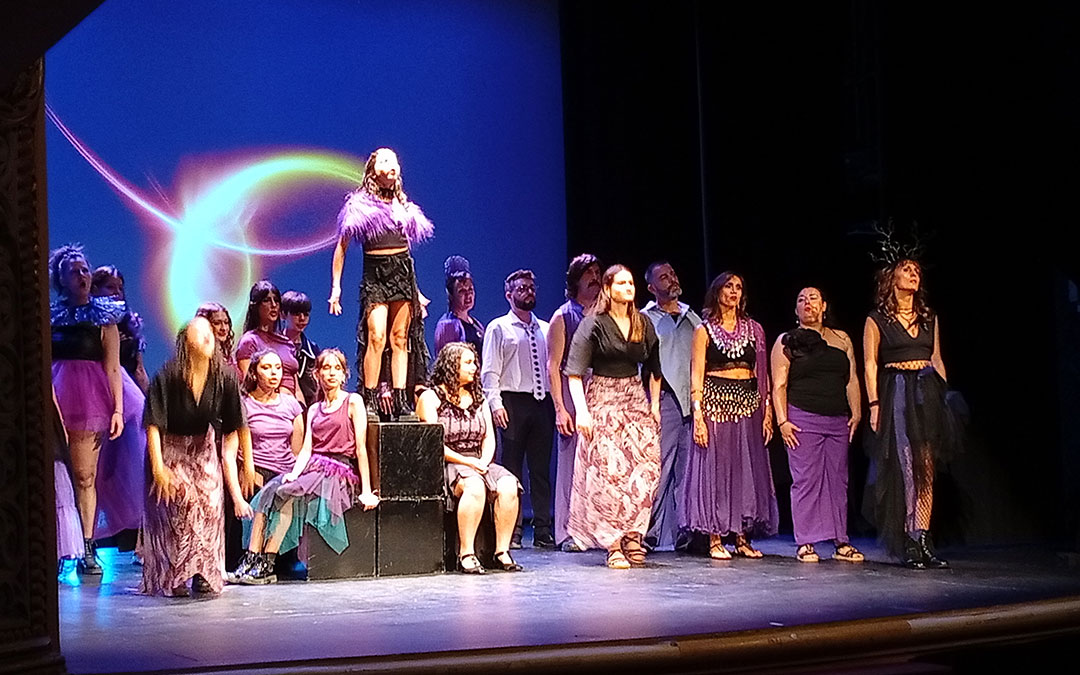 'Oráculo', de la escuela La Cucarachona, en escena por Afedaba. / B. Severino