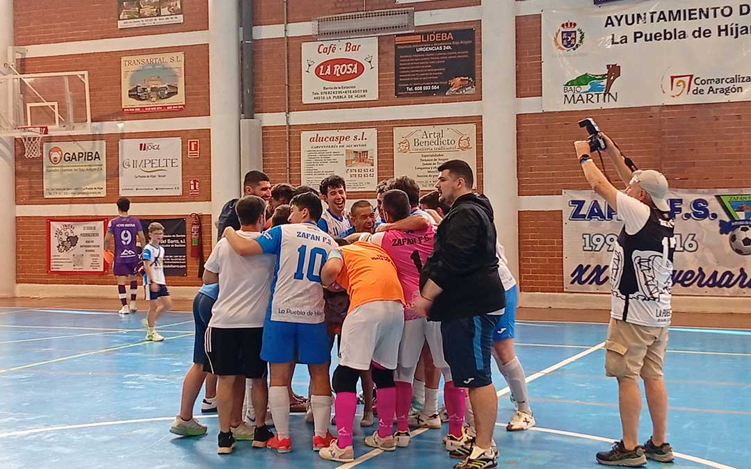 Ida del play-off de ascenso a 2ªB. Zafán contra Associació Esportiva Llevant De Manacor. / B. Severino