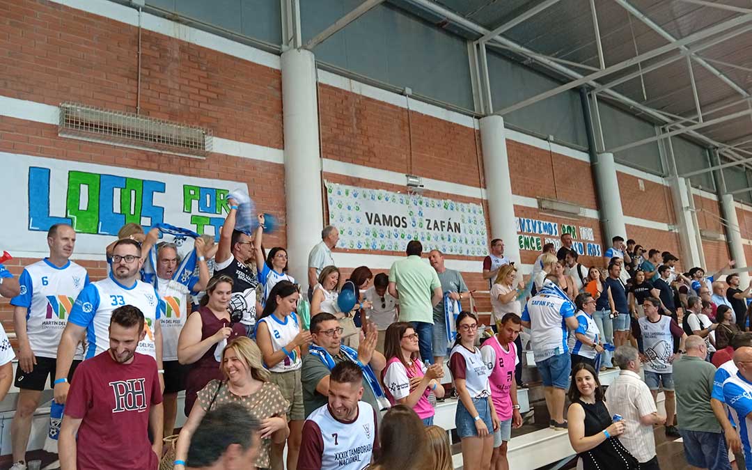 Ida del play-off de ascenso a 2ªB. Zafán contra Associació Esportiva Llevant De Manacor. / B. Severino