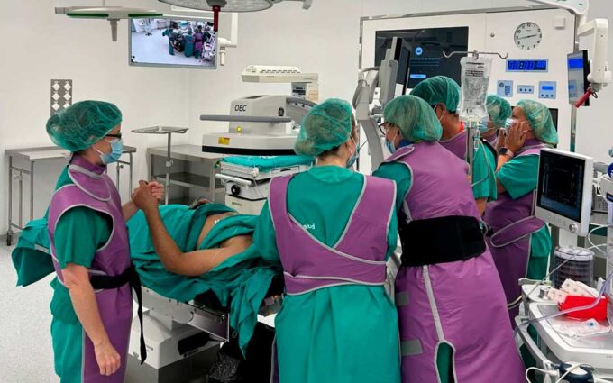 Una luxación de hombro, la primera operación en los quirófanos del nuevo Hospital de Alcañiz