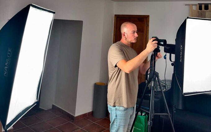 Un estudio de fotografía en un pueblo de 70 habitantes: la apuesta por emprender desde Cuevas de Cañart