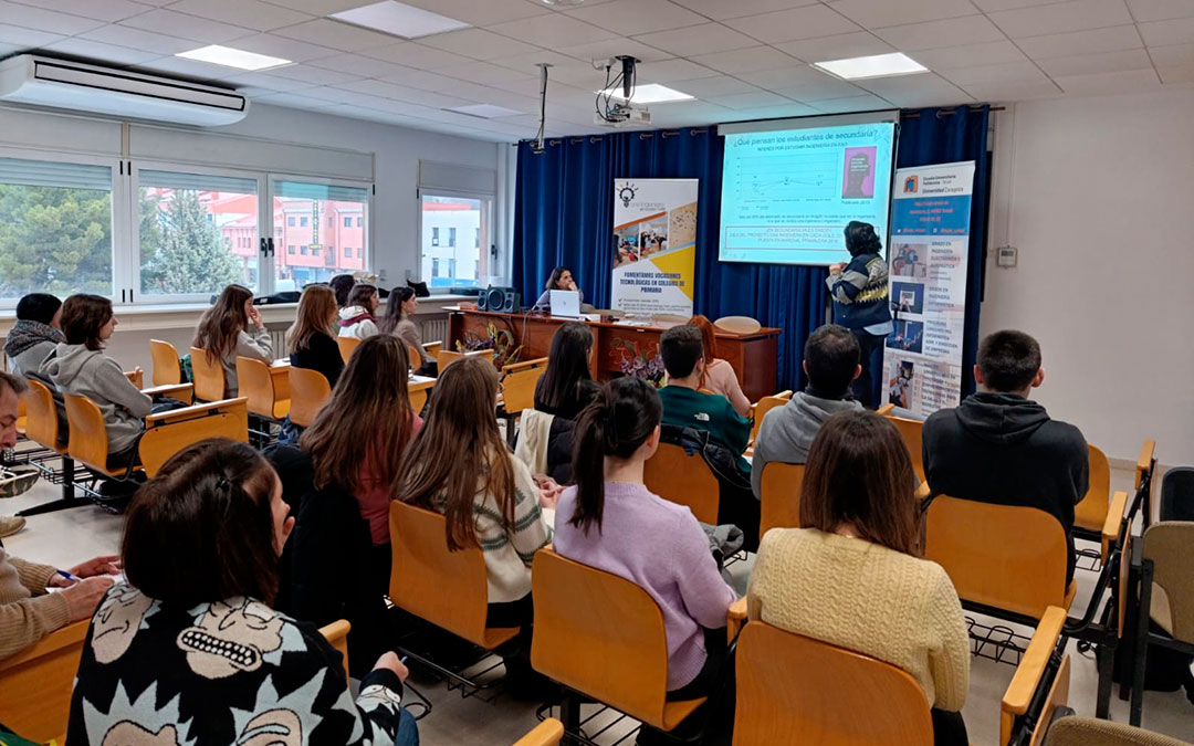 Una clase en la Escuela Universitaria Politécnica de Teruel (EUPT). / EUPT