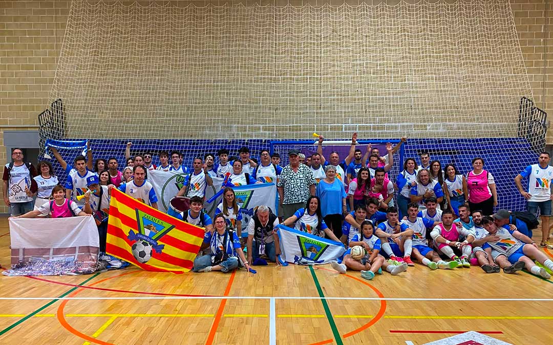 Afición y jugadores del Zafán F.S. en Manacor / Cedida