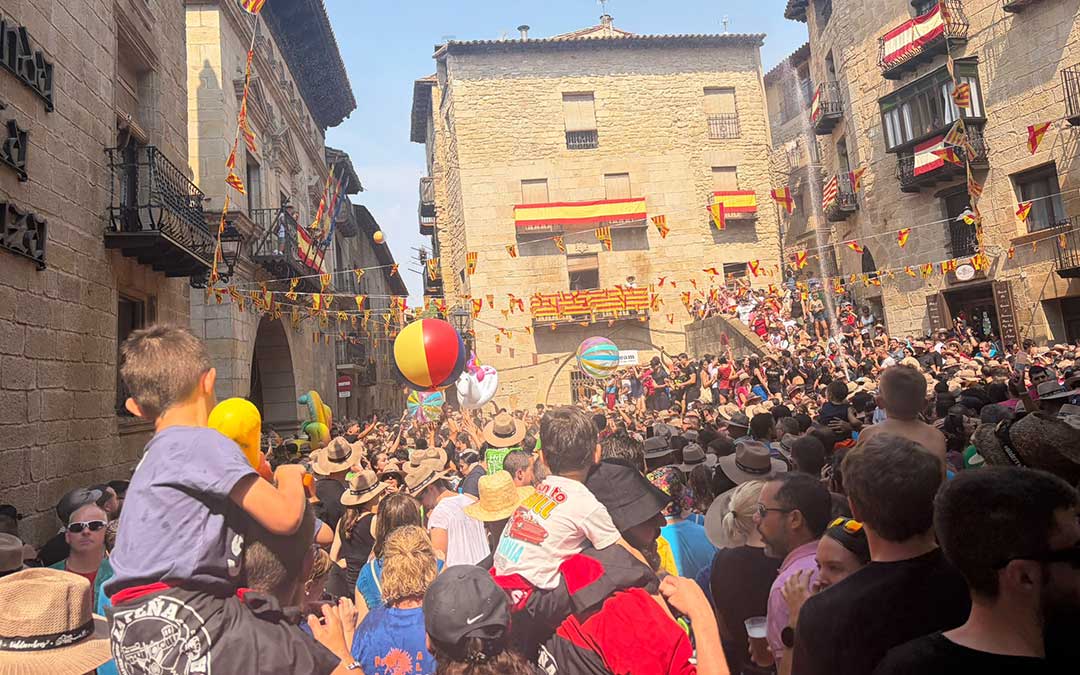 Chupinazo de Valderrobres 2026 / J. B.