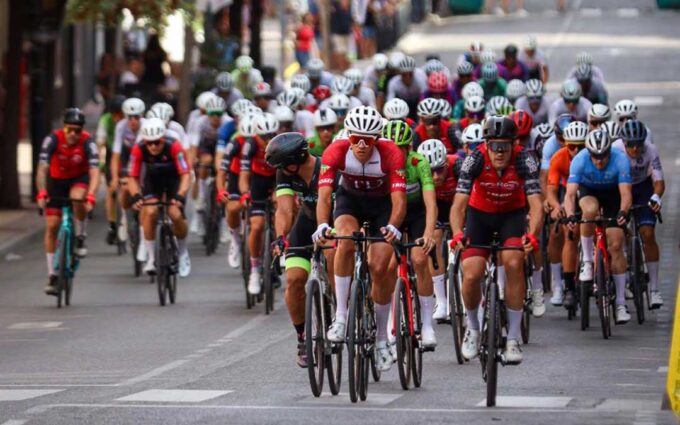 El alcañizano Iván Romero vuelve a brillar en el Critérium Ciudad de Alcañiz: Quinto puesto y triunfo en M30