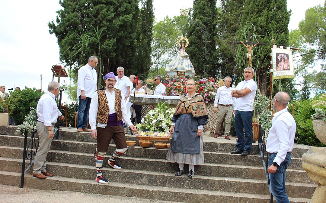 Subida a Pueyos en el día grande de las fiestas de Alcañiz 2026. / B. Severino