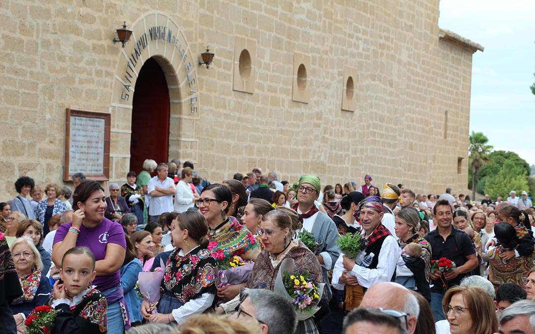 Subida a Pueyos en el día grande de las fiestas de Alcañiz 2026. / B. Severino