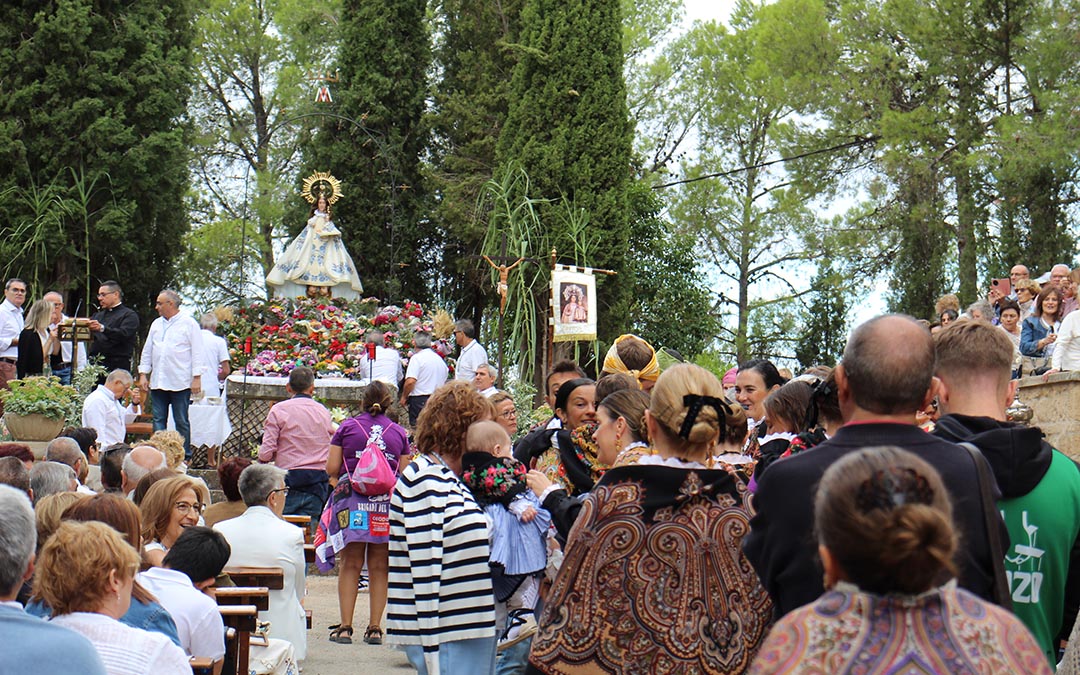 Subida a Pueyos en el día grande de las fiestas de Alcañiz 2026. / B. Severino