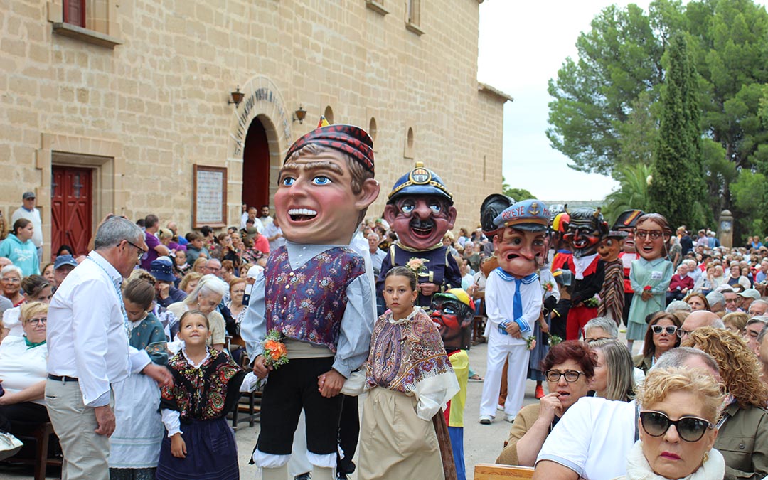 Subida a Pueyos en el día grande de las fiestas de Alcañiz 2026. / B. Severino