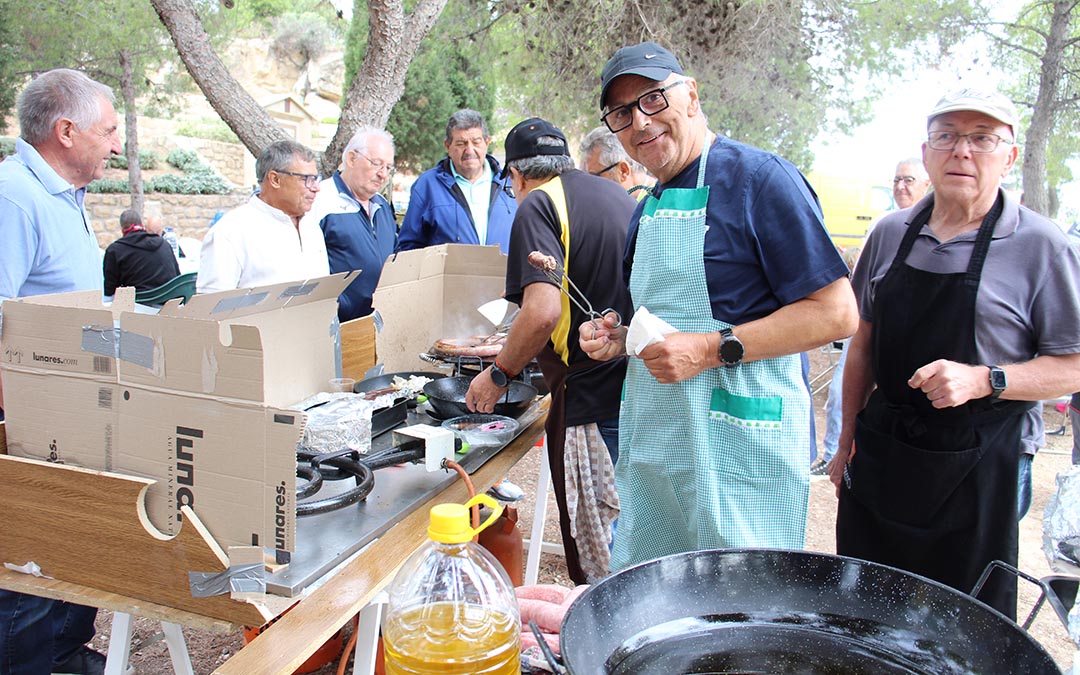 Subida a Pueyos en el día grande de las fiestas de Alcañiz 2026. / B. Severino