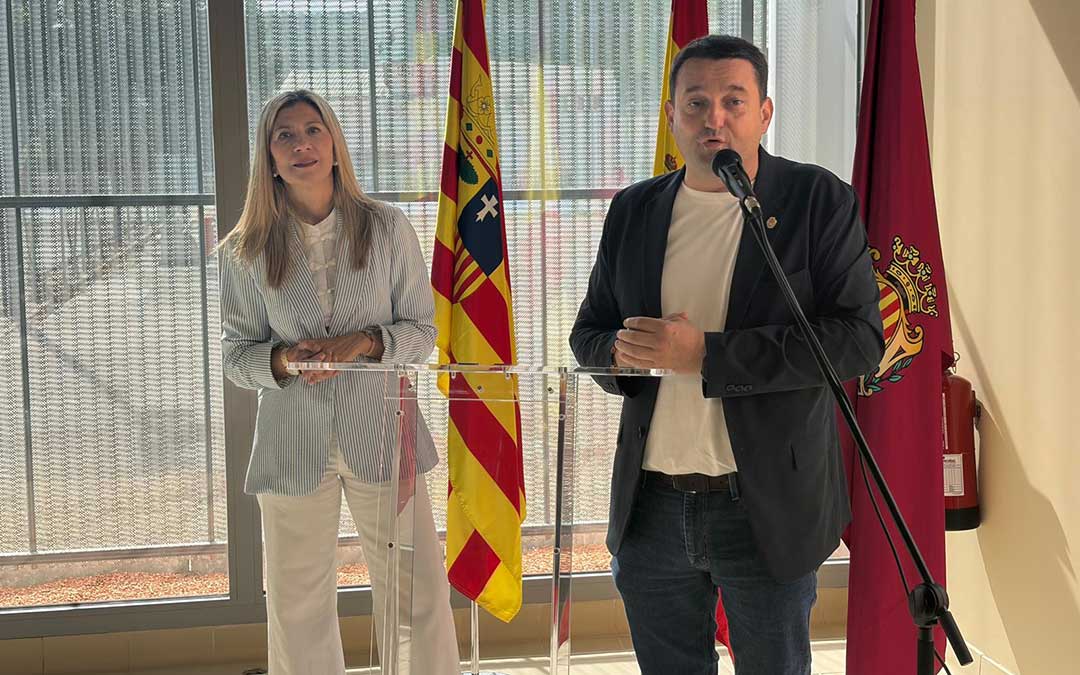 Mar Vaquero y Miguel Ángel Esteban durante los parlamentos inaugurales / Jesús Burgos