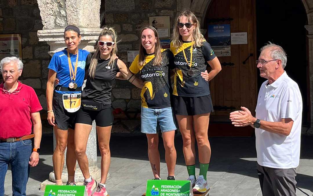 Marina Albesa subida al segundo escalón que decantó la victoria / Cedida