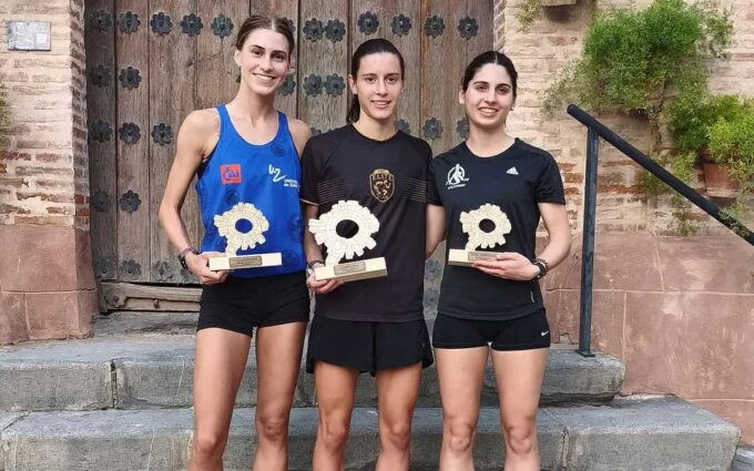 Carlota Gasión conquista el Mundial del Pollo de Chodes