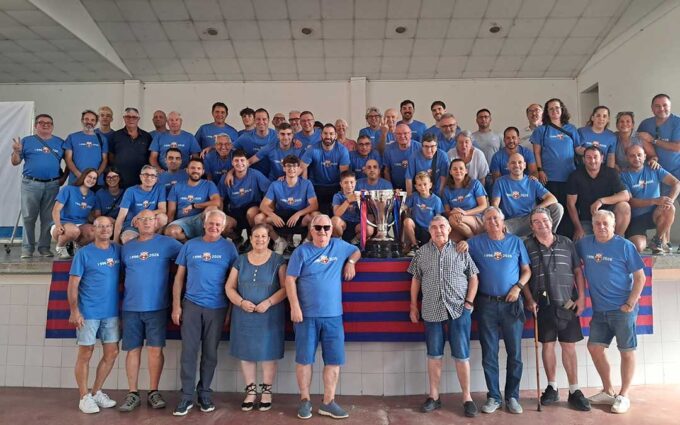 La Peña Barcelonista de Cretas celebra su 30 aniversario con 130 socios y el exjugador Antonio Olmo