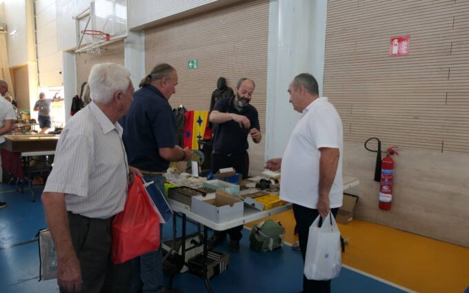Valderrobres saca a relucir las reliquias de varias épocas en su feria de antigüedades de septiembre