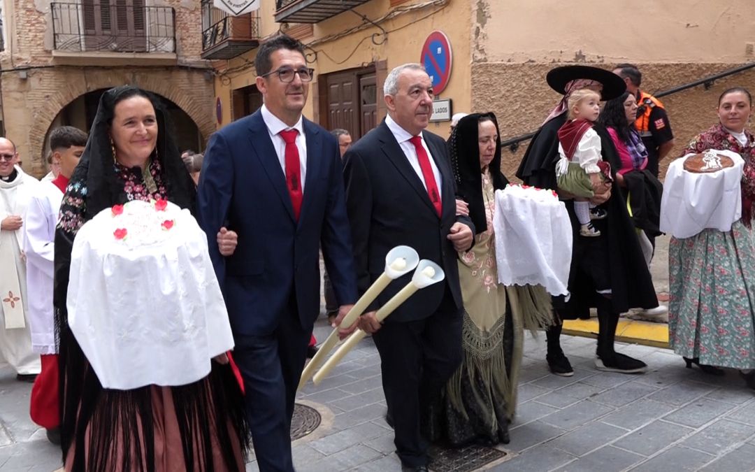 Los procuradores durante los actos del día del patrón./ Ayto. Andorra
