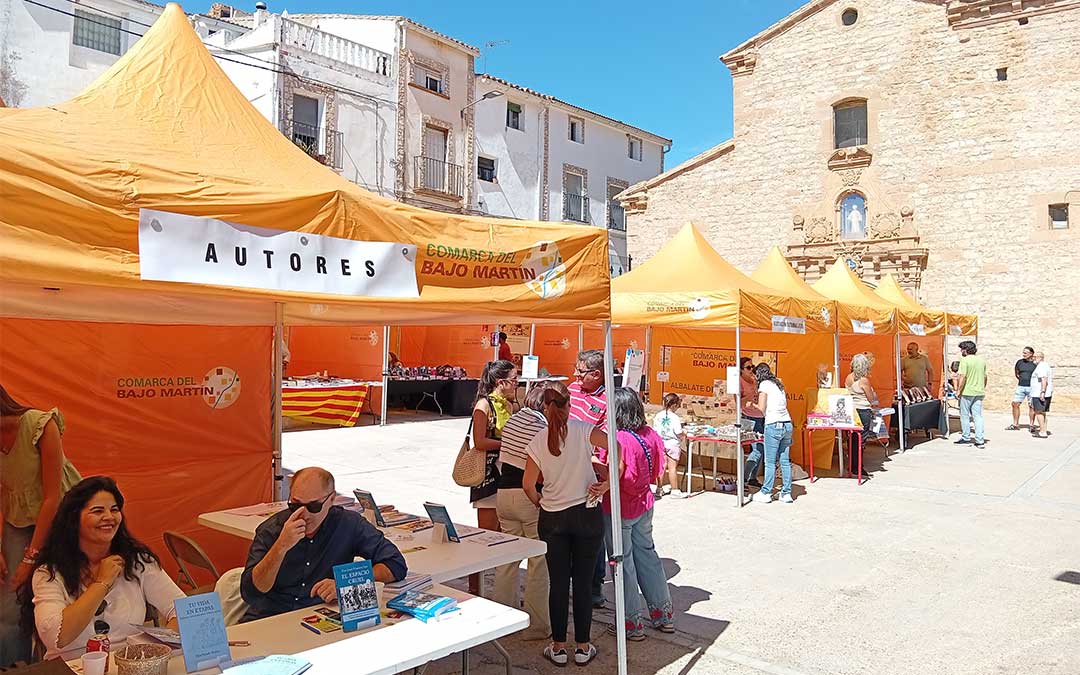 IV Feria del Libro de Jatiel 2026. / B. Severino