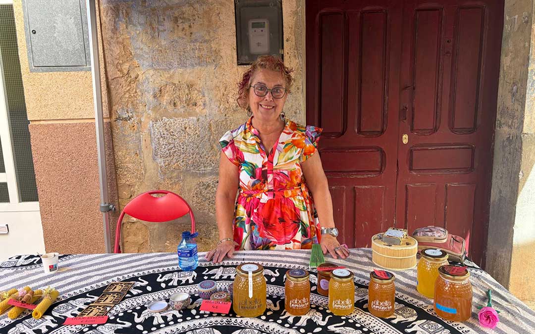Paradas con diferentes productos del territorio / Jesús Burgos