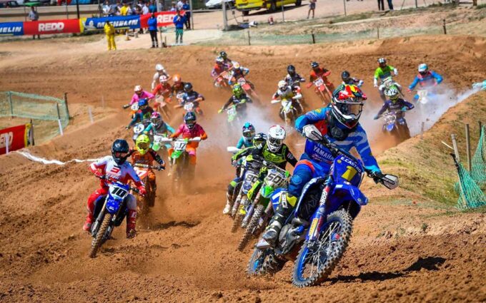 Motorland Aragón recupera la élite del motocross cuatro años después