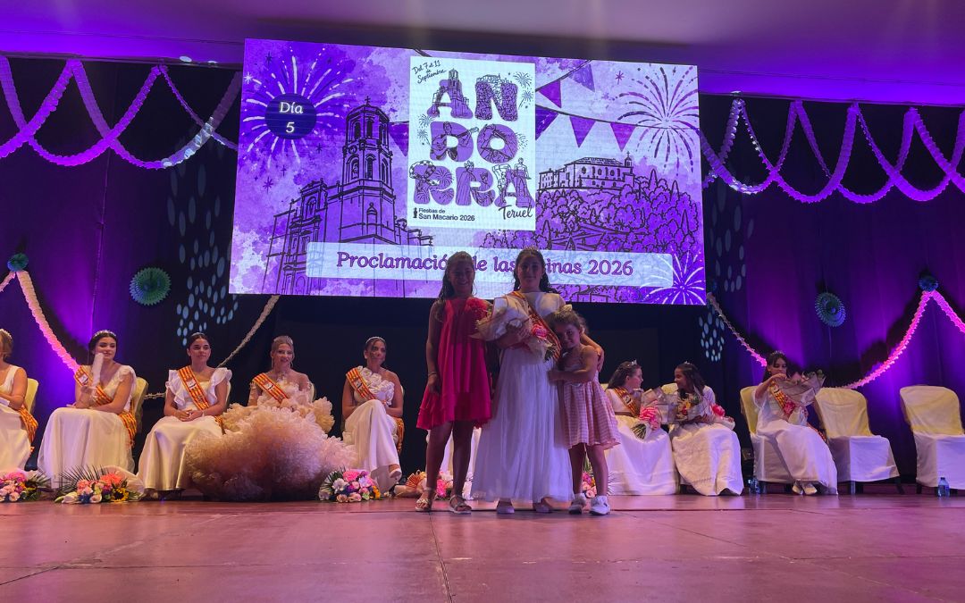 Presentación reinas fiestas Andorra 2026./ S.F.