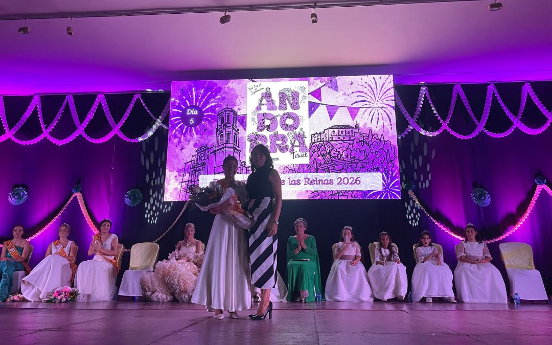 Presentación reinas fiestas Andorra 2026./ S.F.