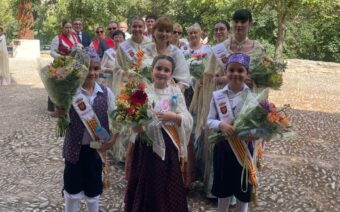 Nonaspe disfruta de la hermandad en torno a la Virgen de Dos Aguas en el día grande de la patrona
