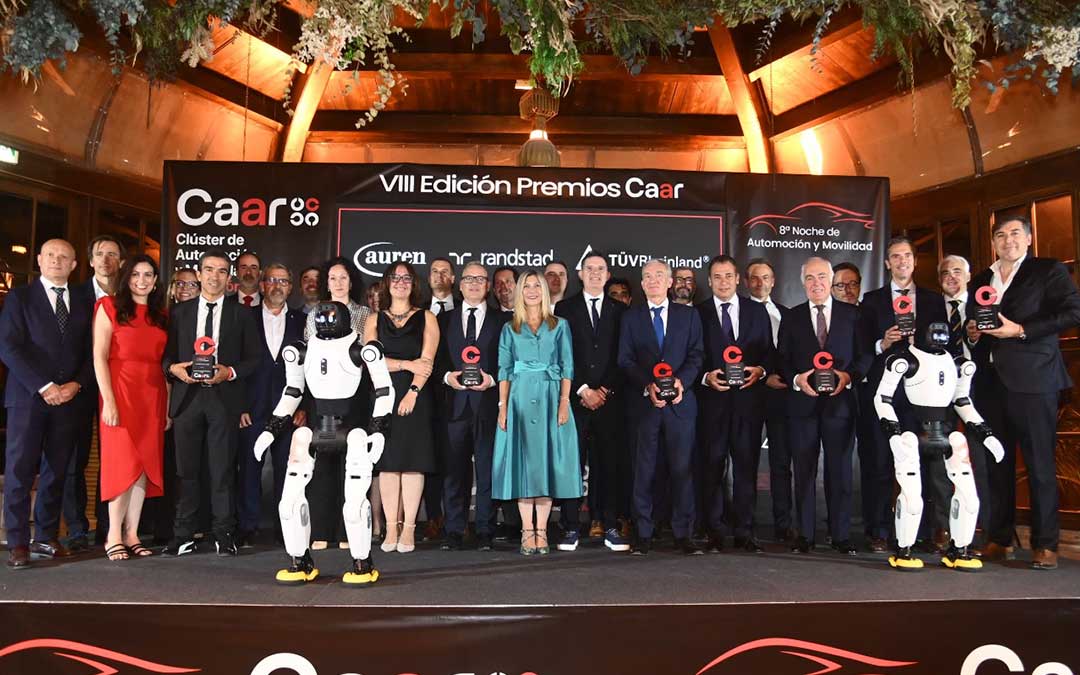 Foto de familia de los premiados, entre ellos representantes de Technopark / Cedida