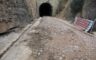 Valdealgorfa denuncia la dejadez del túnel del Equinoccio, cerrado por unas obras paralizadas: «Nadie nos dice nada y la situación es desastrosa»