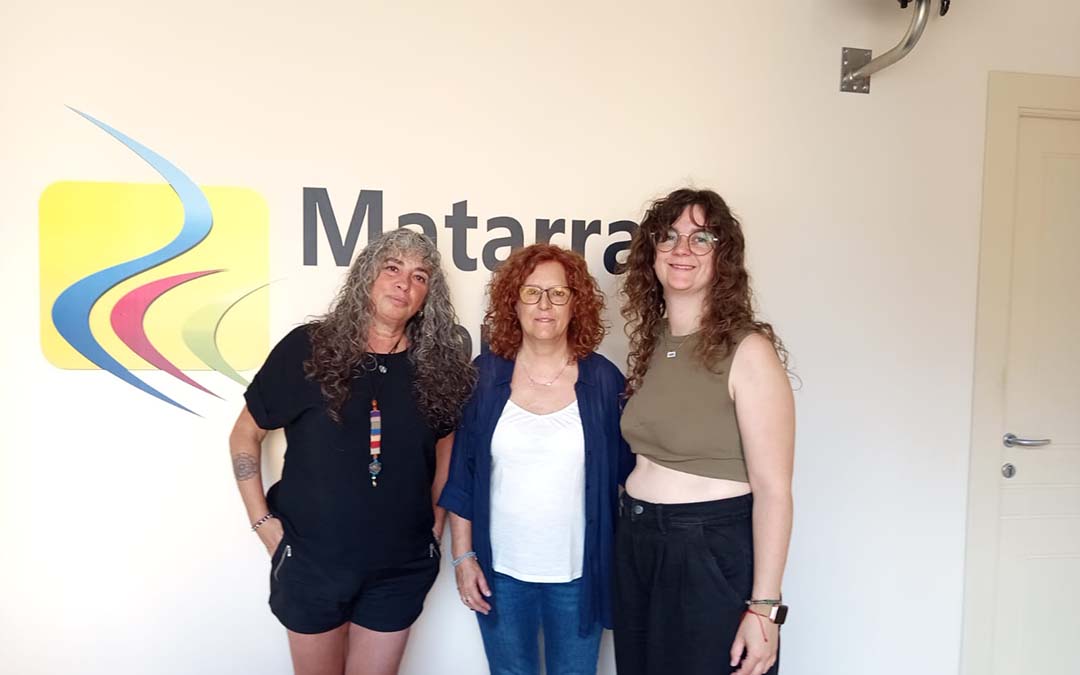 Cristina Segura, Joana Boix y Esther Puyo, artífices de Pop-Up Creativo Beceite./M.J. Salvador