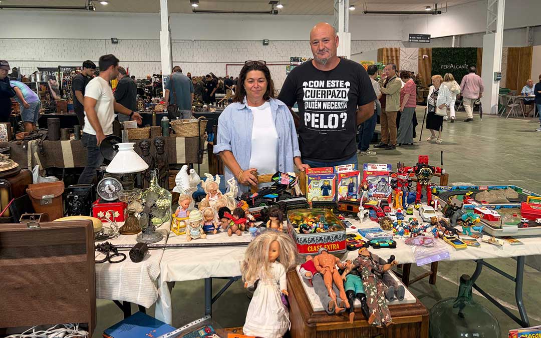 Eva Pinilla y su pareja llegados desde Zaragoza / Jesús Burgos