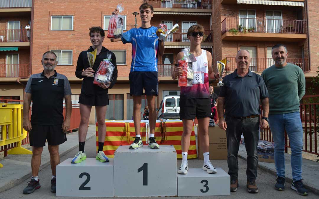 El podio de la categoría masculina absoluto / Ayto. Alcorisa