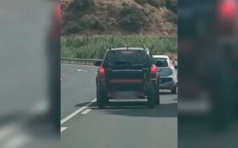 Investigan a dos personas por conducir de forma temeraria a lo largo de 16 kilómetros de la A-230 en Caspe