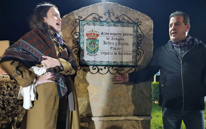 Castelnou homenajea a los Claver en una ronda jotera con 200 personas y entrada del otoño