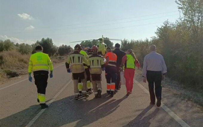 Una mujer vecina de Alcañiz es trasladada en helicóptero herida en un accidente en la A-1409 en Castelserás