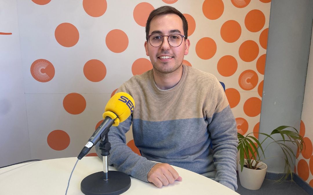 David Peralta en Radio La Comarca./ S.F.