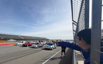 Más de 600 participantes llenan de historia y nostalgia el Motorland Classic Festival de Alcañiz