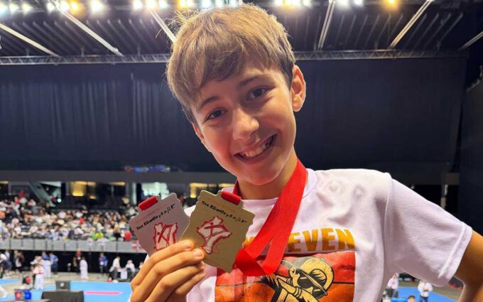 Enzo Barcelón brilla en el Open Internacional de Taekwondo de Pamplona